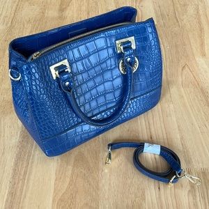 EUC Anne Klein satchel, brilliant jewel tone.